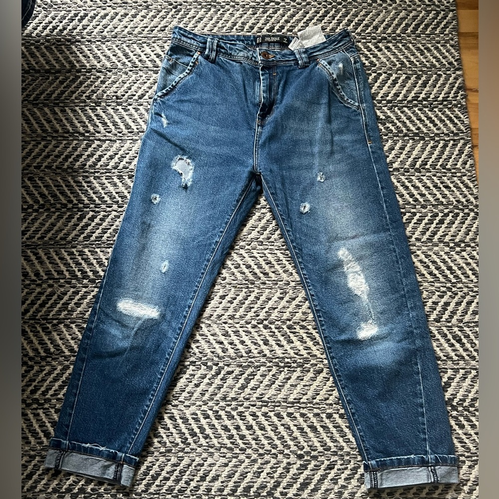 Zara - Picture 2 of 2